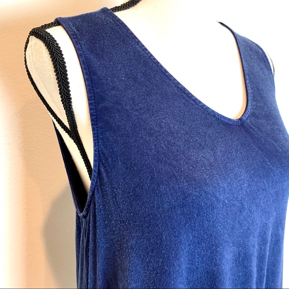 Altar’d State Sleeveless Navy Top Medium - Picture 2 of 5